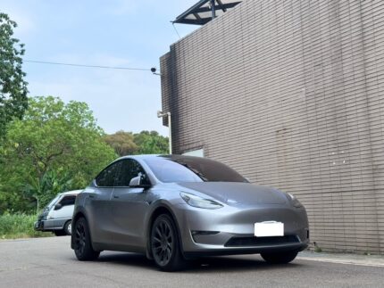 2023 Tesla Model Y LR